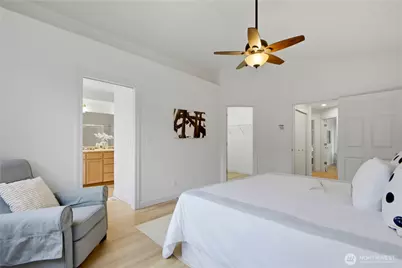 8833 NE 178th Street, Bothell, WA 98011 - Photo 22