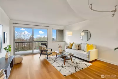 732 11th Avenue E #404, Seattle, WA 98102 - Photo 8