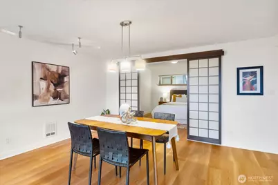 732 11th Avenue E #404, Seattle, WA 98102 - Photo 12