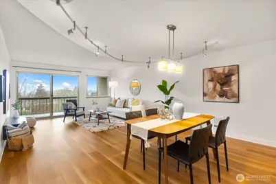 732 11th Avenue E #404, Seattle, WA 98102 - Photo 6