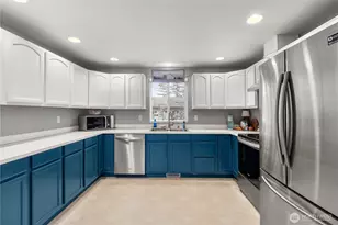 1311 E Island Lake Dr, Shelton, WA 98584 - Photo 6