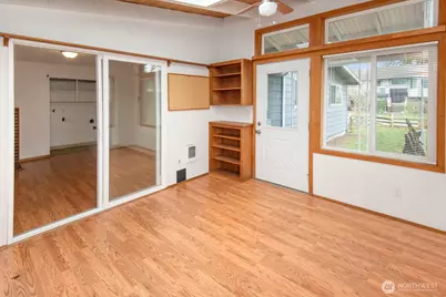 2230 Mountain View Avenue W, Tacoma, WA 98466 - Photo 14
