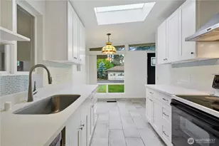 1614 144th Ave SE, Bellevue, WA 98007 - Photo 10