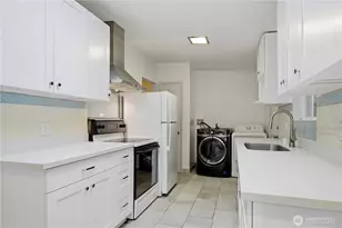 1614 144th Ave SE, Bellevue, WA 98007 - Photo 6