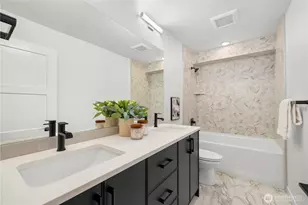 6546 C Latona Ave NE, Seattle, WA 98115 - Photo 20