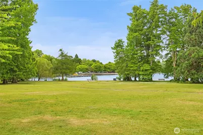 6546 C Latona Avenue NE, Seattle, WA 98115 - Photo 36