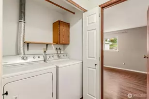 2611 NE 23rd Pl, Renton, WA 98056 - Photo 22