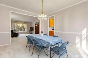 27630 NE Quail Creek Dr, Redmond, WA 98053 - Photo 14