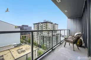 76 Cedar St, Seattle, WA 98121 - Photo 4