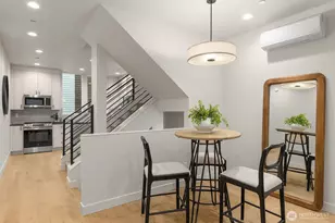 1104 B 34th Ave, Seattle, WA 98122 - Photo 12