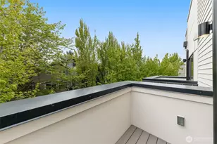 1104 C 34th Ave, Seattle, WA 98122 - Photo 18