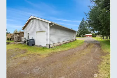 12728 Pioneer Way E, Buckley, WA 98321 - Photo 36