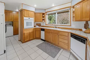 12728 Pioneer Way E, Buckley, WA 98321 - Photo 10