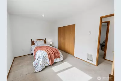 12728 Pioneer Way E, Buckley, WA 98321 - Photo 20