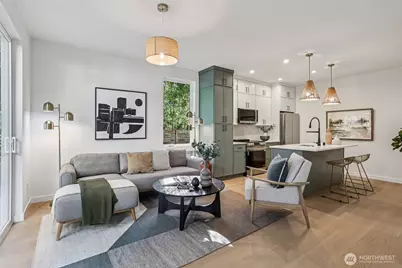 13748 Stone Avenue N, Seattle, WA 98133 - Photo 4