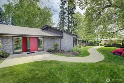 9160 NE 19th Street, Clyde Hill, WA 98004 - Photo 2