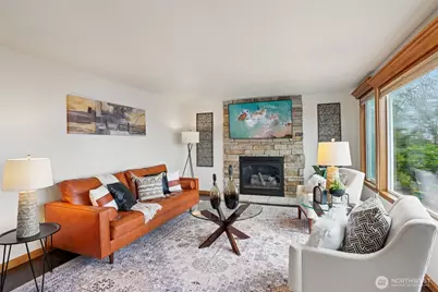 6111 Hawthorne Terrace NE NE, Tacoma, WA 98422 - Photo 4