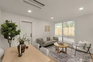 14035 Densmore Ave N, Seattle, WA 98133 - Photo 6