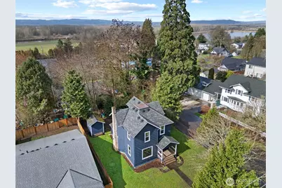 713 N Main Avenue, Ridgefield, WA 98642 - Photo 2