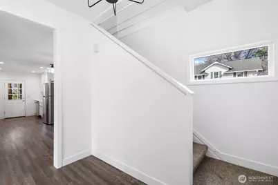 713 N Main Avenue, Ridgefield, WA 98642 - Photo 8
