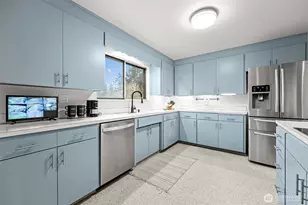 105 SW 129th St, Burien, WA 98146 - Photo 10