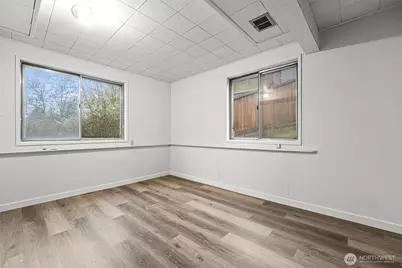 105 SW 129th Street, Burien, WA 98146 - Photo 28