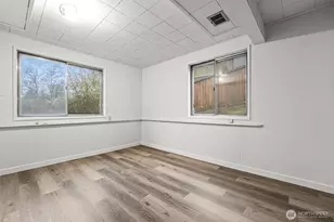 105 SW 129th St, Burien, WA 98146 - Photo 30