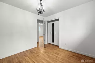 105 SW 129th St, Burien, WA 98146 - Photo 16