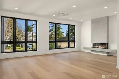 415 99th Avenue NE, Bellevue, WA 98004 - Photo 4