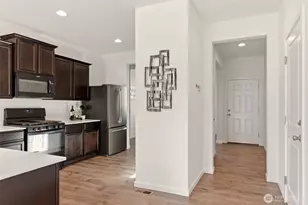 11222 191st St Ct E, Puyallup, WA 98374 - Photo 8