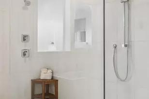 24922 SE 17th St, Sammamish, WA 98075 - Photo 28