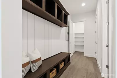24922 SE 17th Street #1, Sammamish, WA 98075 - Photo 22