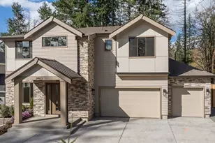 24922 SE 17th St, Sammamish, WA 98075 - Photo 2