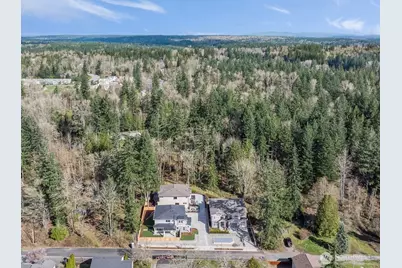 24922 SE 17th Street #1, Sammamish, WA 98075 - Photo 38