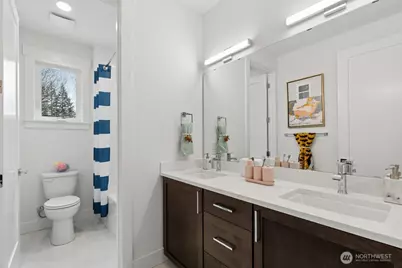 24922 SE 17th Street #1, Sammamish, WA 98075 - Photo 34