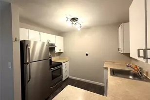 240 S 152nd St, Burien, WA 98148 - Photo 4