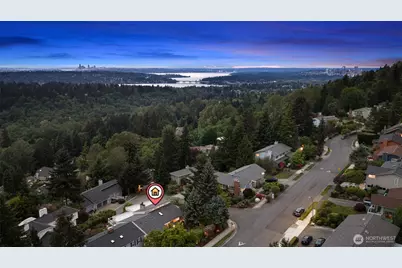 5525 Highland Drive, Bellevue, WA 98006 - Photo 4
