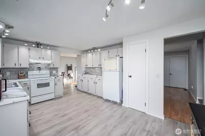 306 Belmont Avenue, Moses Lake, WA 98837 - Photo 4