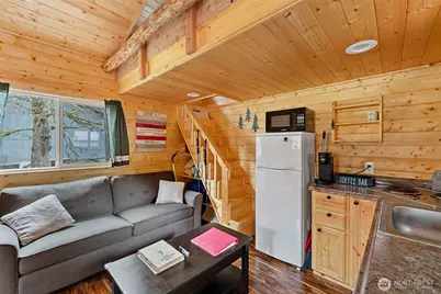 155 Nisqually Way, Ashford, WA 98304 - Photo 10