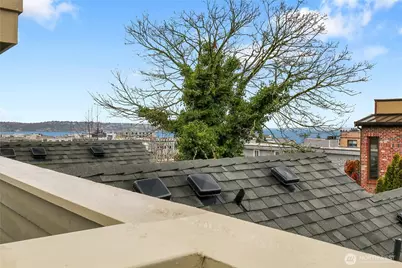 815 2nd Avenue N #A, Seattle, WA 98109 - Photo 32