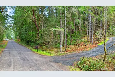 5118 Key Peninsula Highway SW, Longbranch, WA 98351 - Photo 16