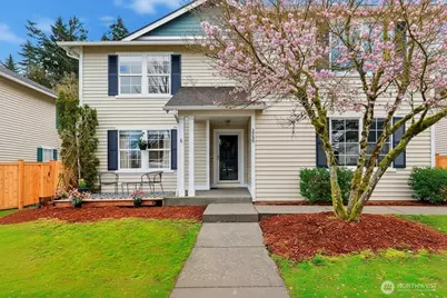 2839 Hyland Street, DuPont, WA 98327 - Photo 2