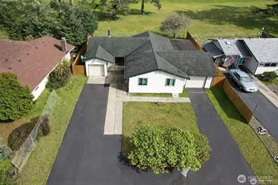 198 Octopus Avenue NE, Ocean Shores, WA 98569 - Photo 1