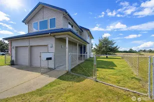 16 Ocean Blvd, Ocean City, WA 98569 - Photo 2