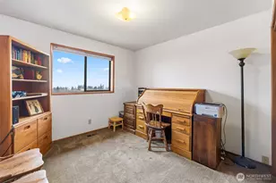 1813 E 3rd St, Port Angeles, WA 98362 - Photo 16