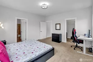 1705 NE Falls Dr, Issaquah, WA 98029 - Photo 26