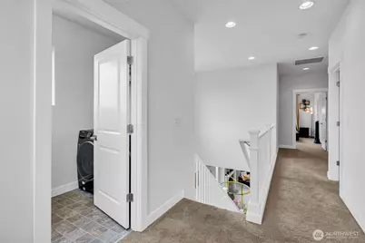 1705 NE Falls Dr, Issaquah, WA 98029 - Photo 22
