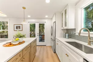 12250 Densmore Ave N, Seattle, WA 98133 - Photo 8