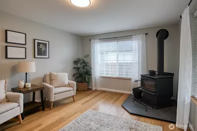 828 Ocean Avenue, Cosmopolis, WA 98595 - Photo 6