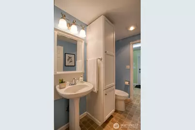 828 Ocean Avenue, Cosmopolis, WA 98595 - Photo 22